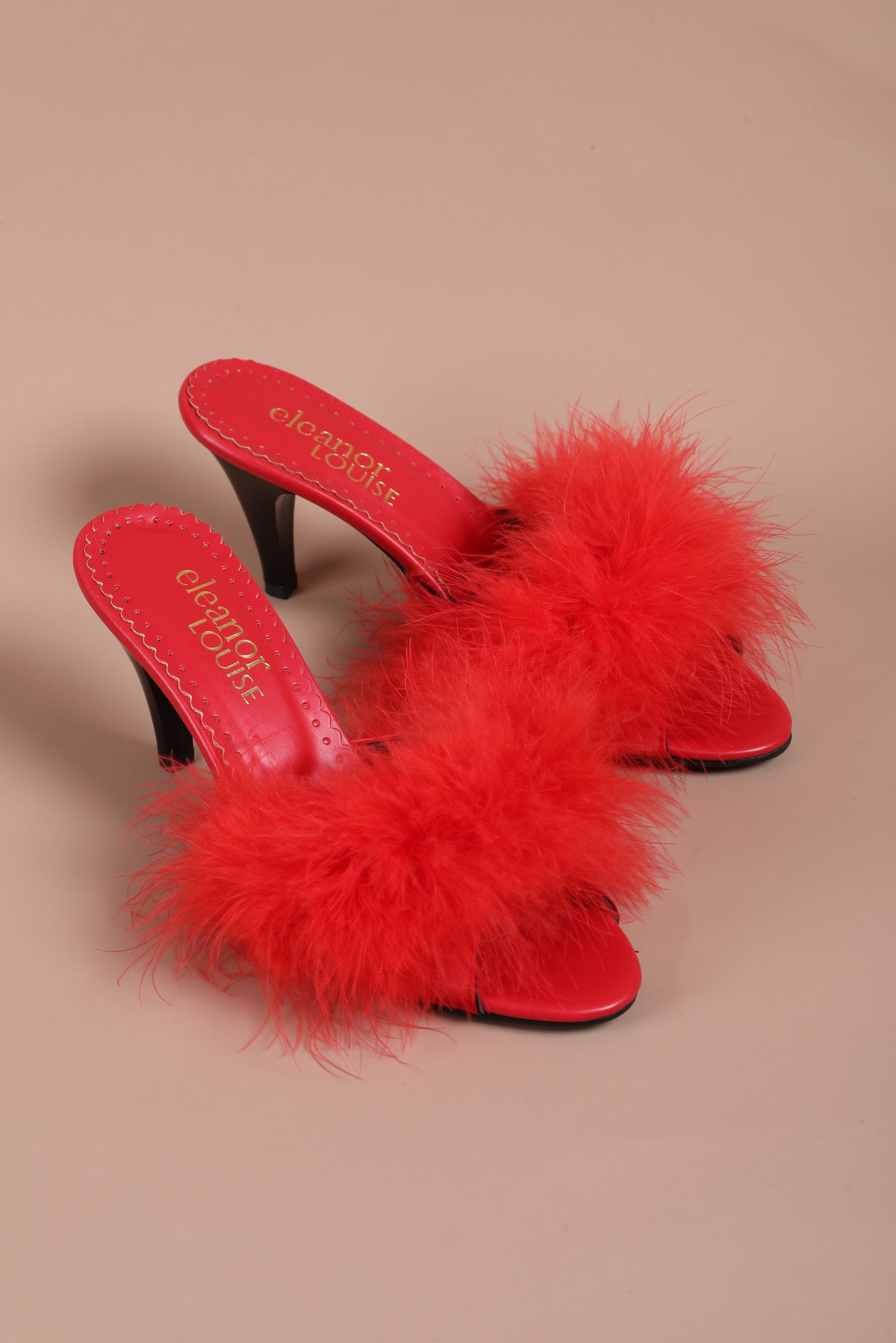 Red Feathers Mule