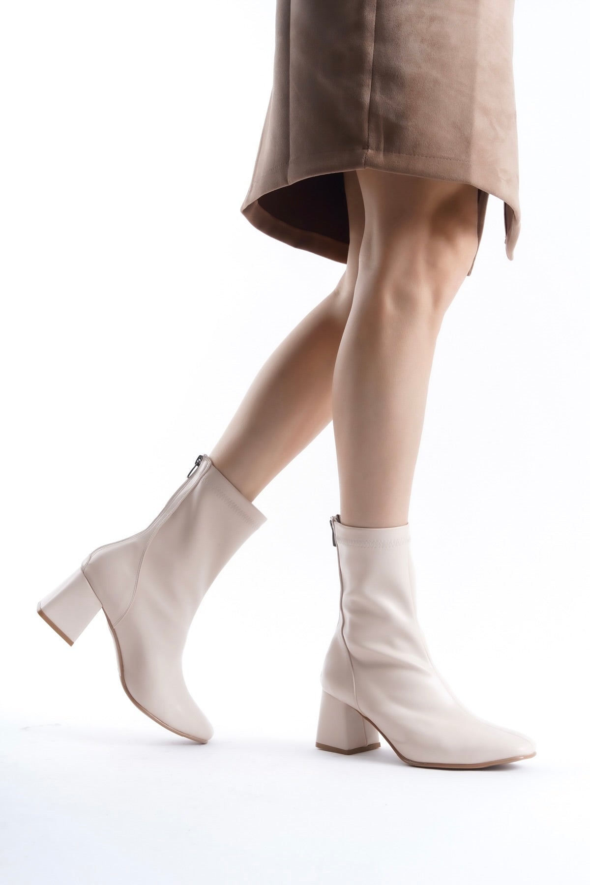 Beige Leather Heeled Ankle Strech Boots