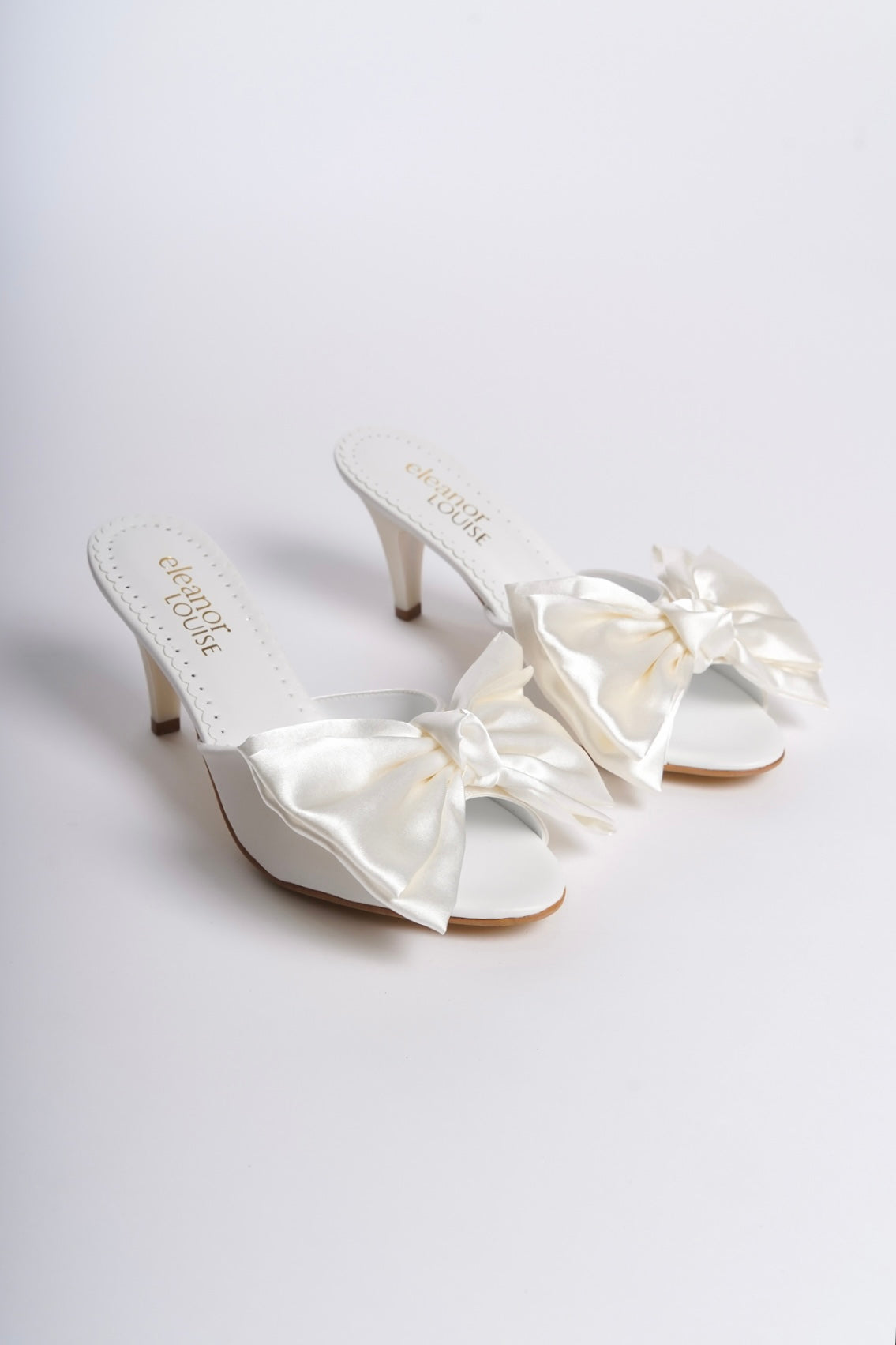 Roya | White Satin Bow Tie Mule