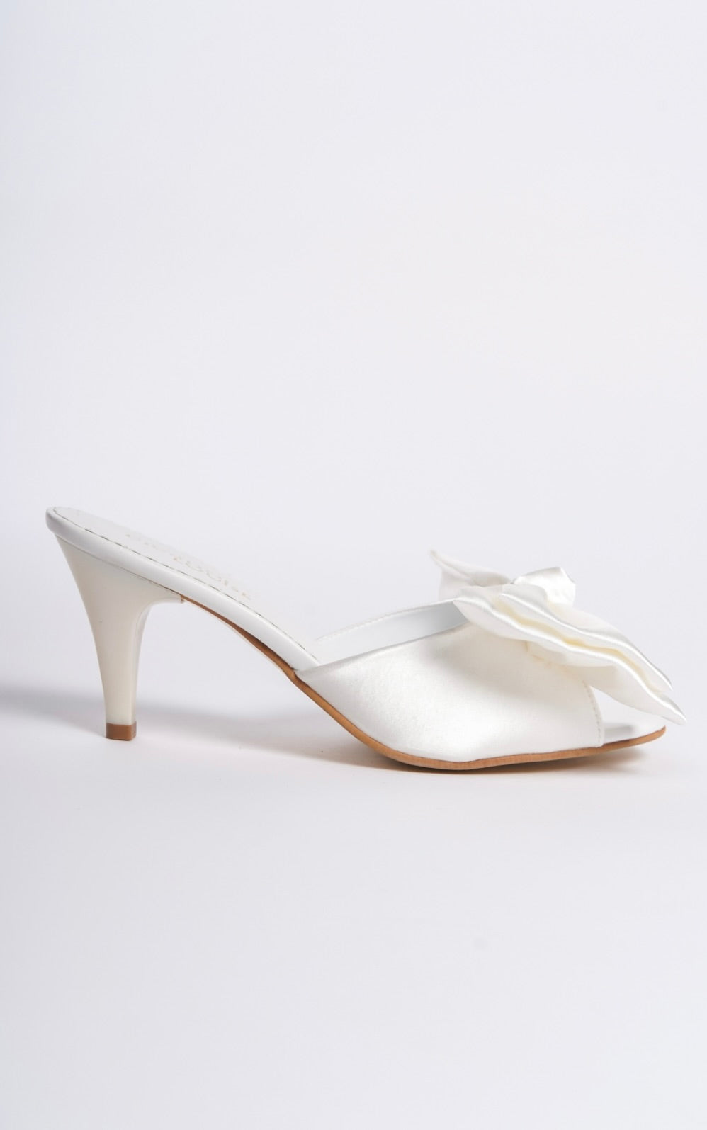 Roya | White Satin Bow Tie Mule