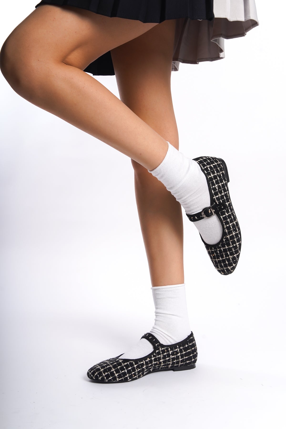 Yui | Black Striped Mary Janes