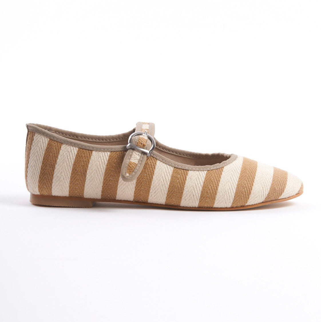 Nao | Beige Mary Janes