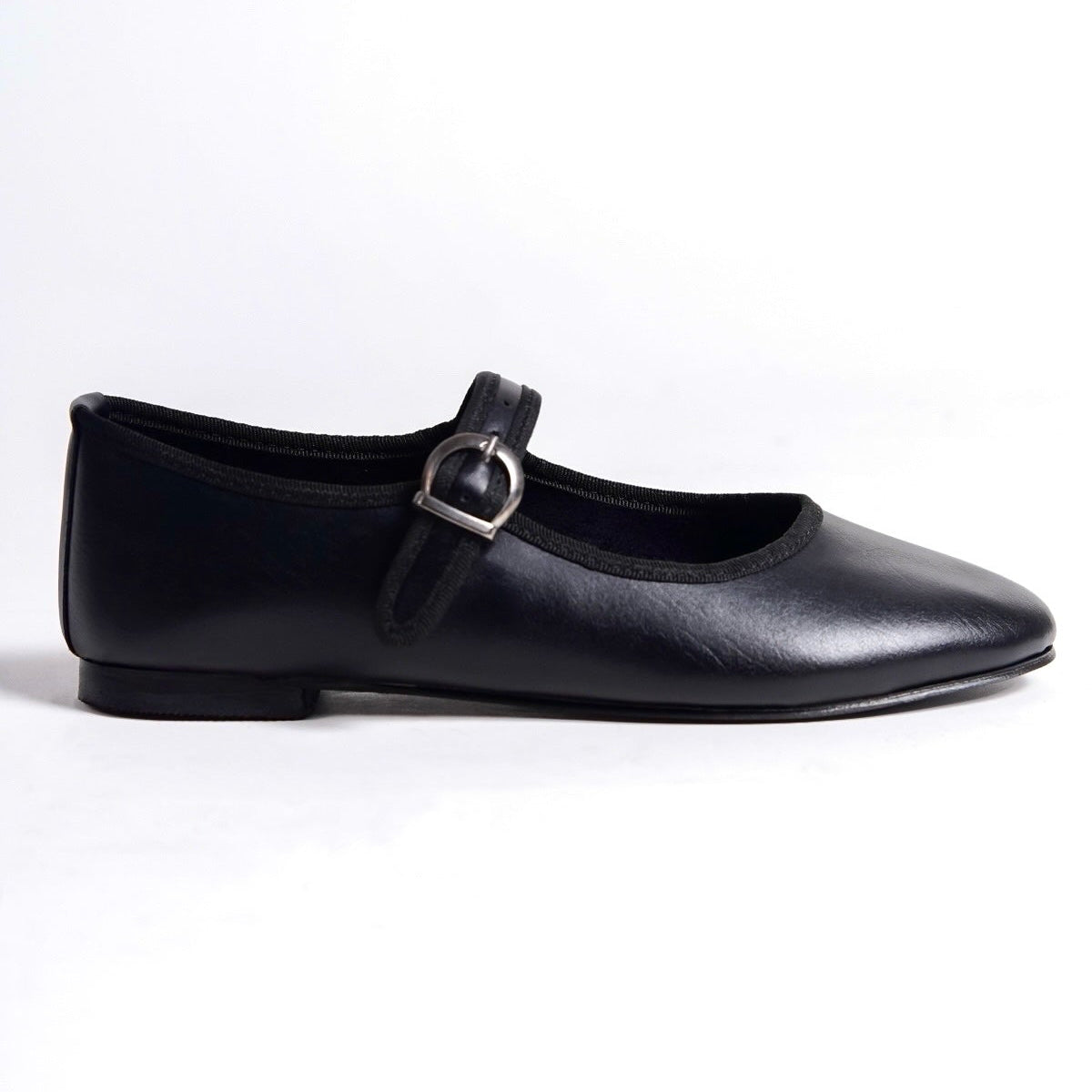 Yolande | Black Mary Janes