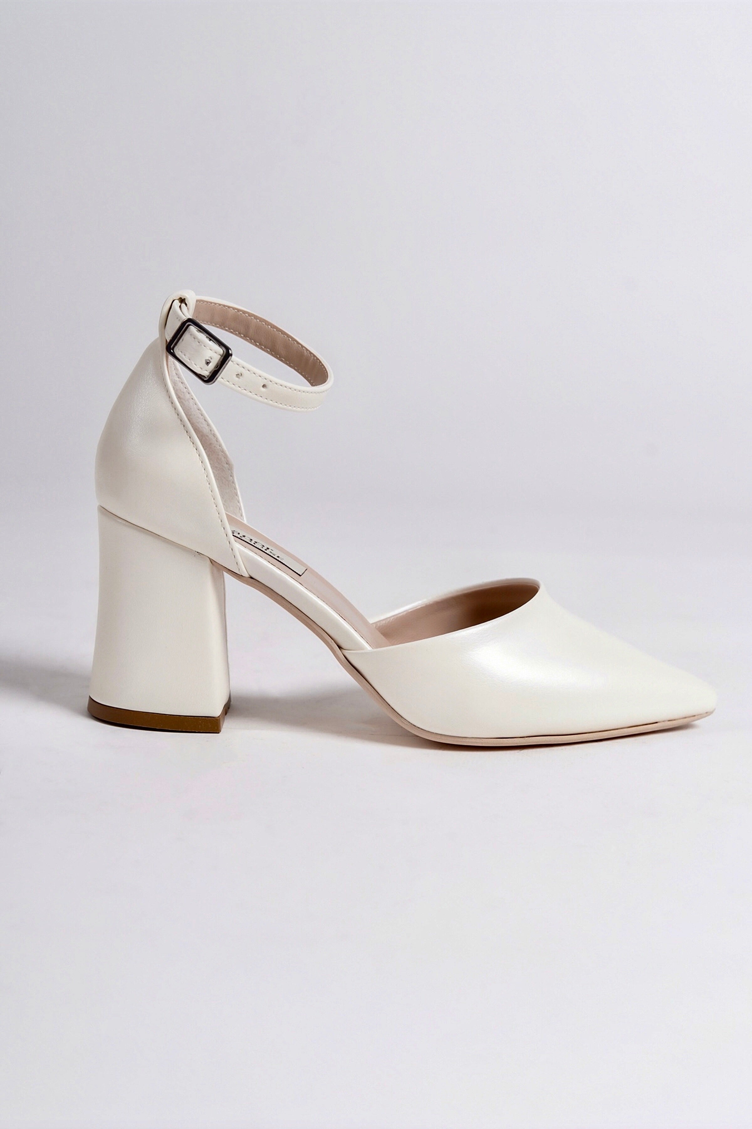 Vivienne | Ivory High Heels