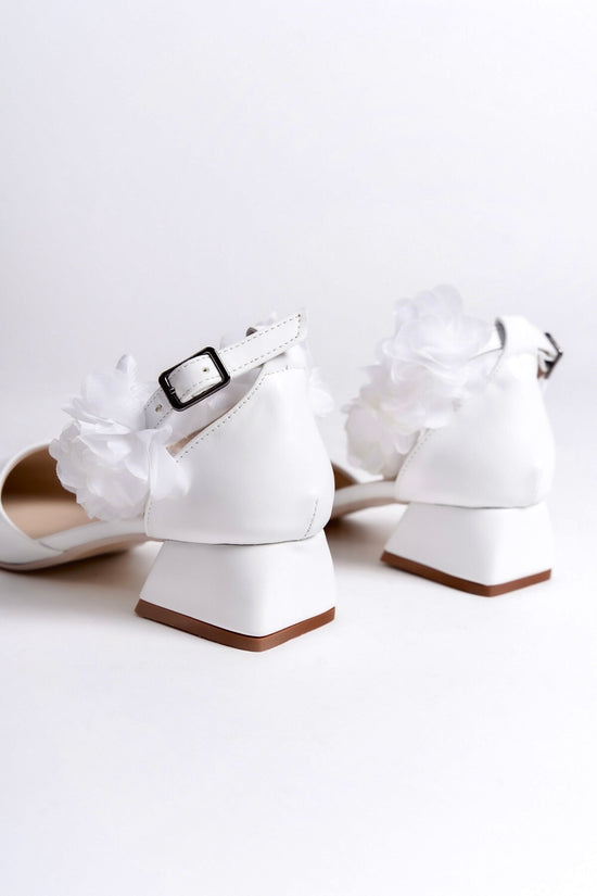 Gwendolyn | White Low Heels with Flowers