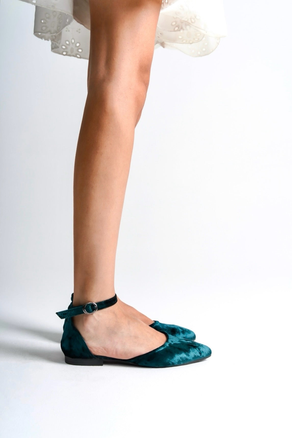 Hel | Emerald Green Velvet Flats