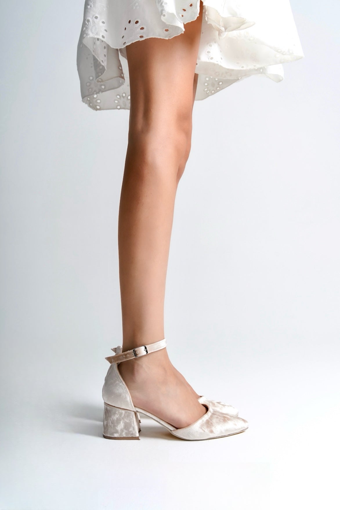 Jacqueline | Beige Velvet Mid Heels