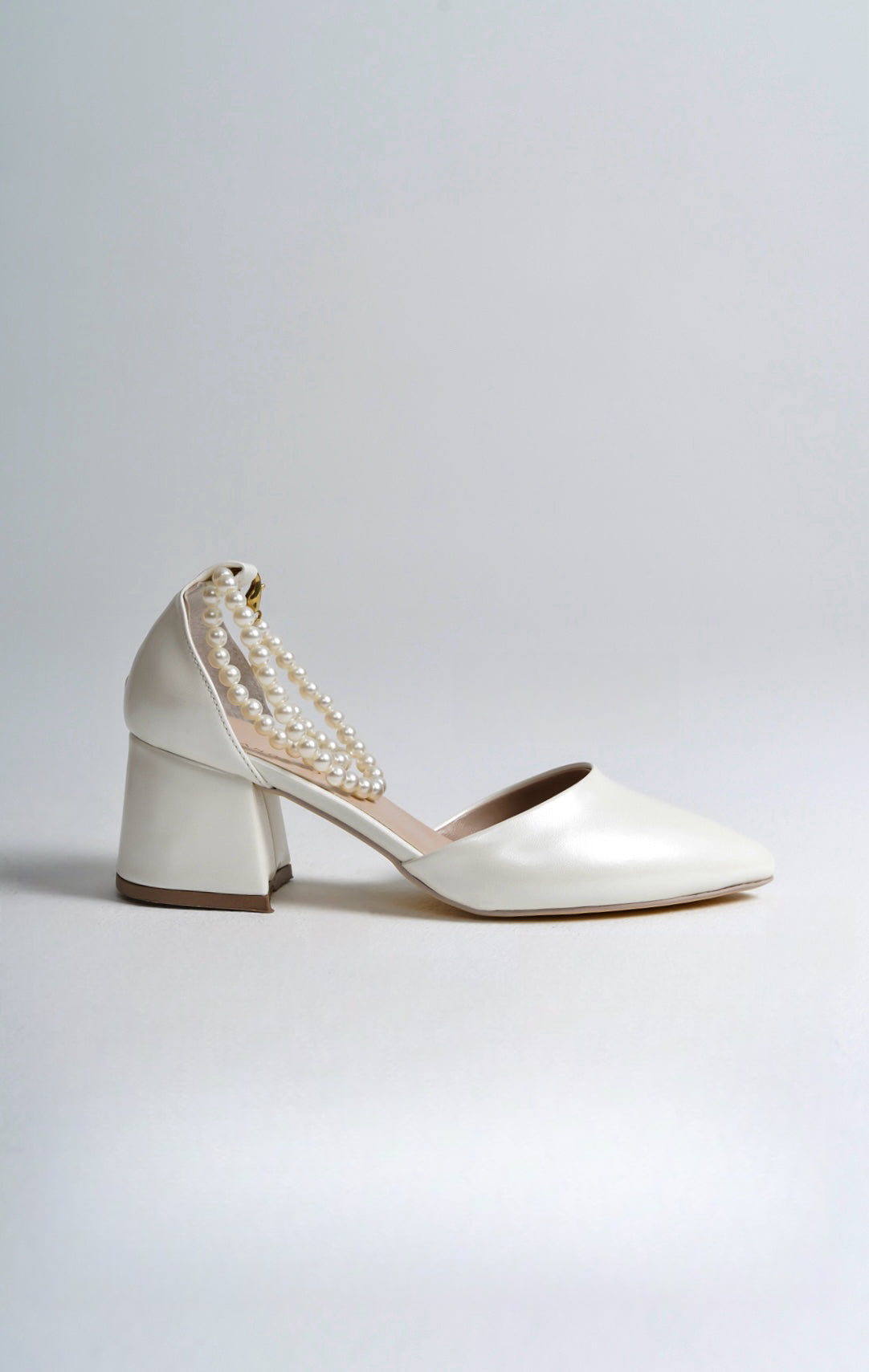 Viola | Ivory Mid Heels with Pearls