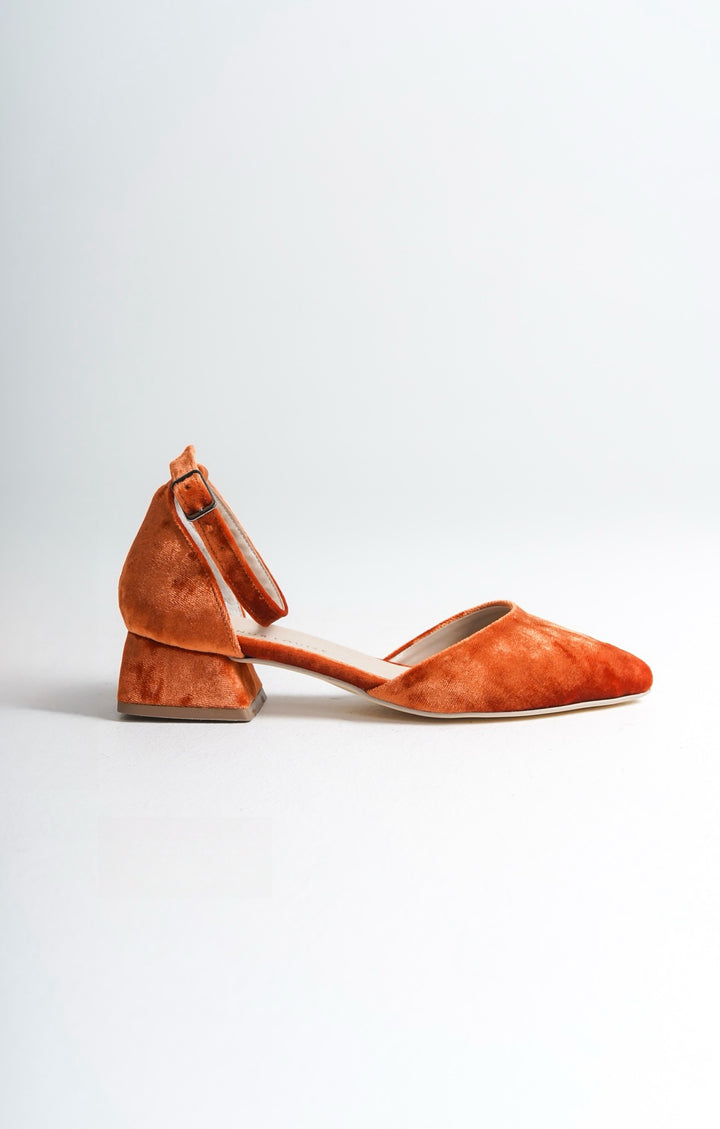 Trine | Orange Velvet Low Heels